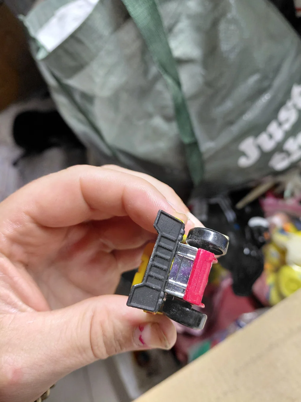 yellow and red Hot Wheels 